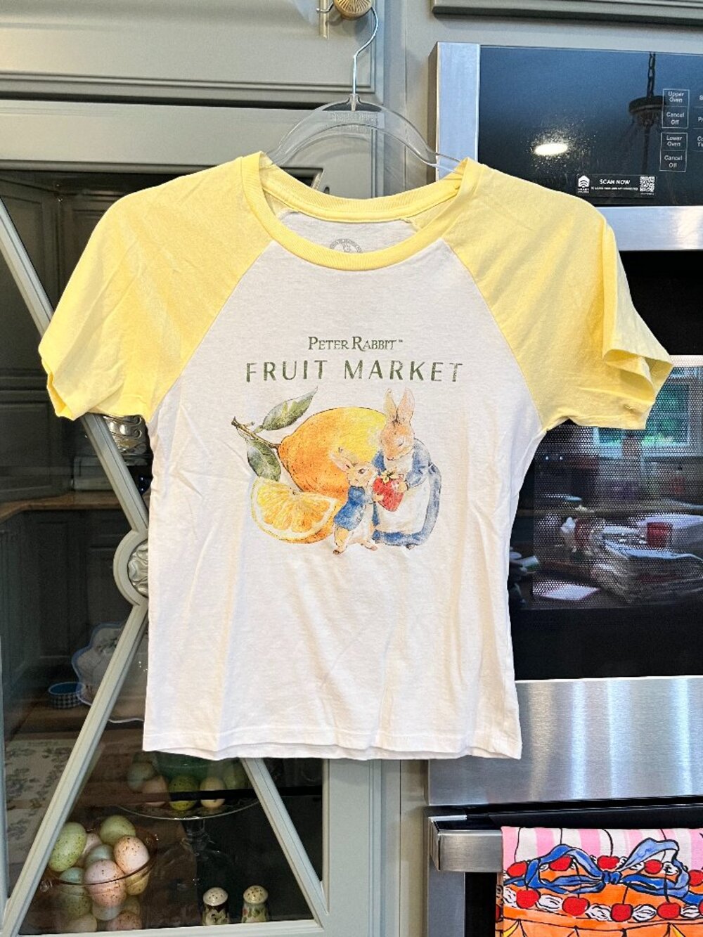 Peter Rabbit Cotton Tee Small "Fruit Market" Pastel Girlhoodcore Colorblock